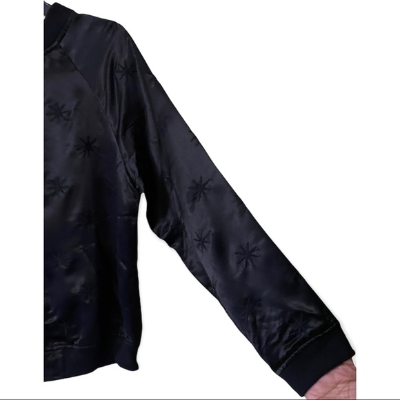 PacSun Honey Punch Black Stars Bomber Jacket, size Large, NWT - Picture 3 of 6